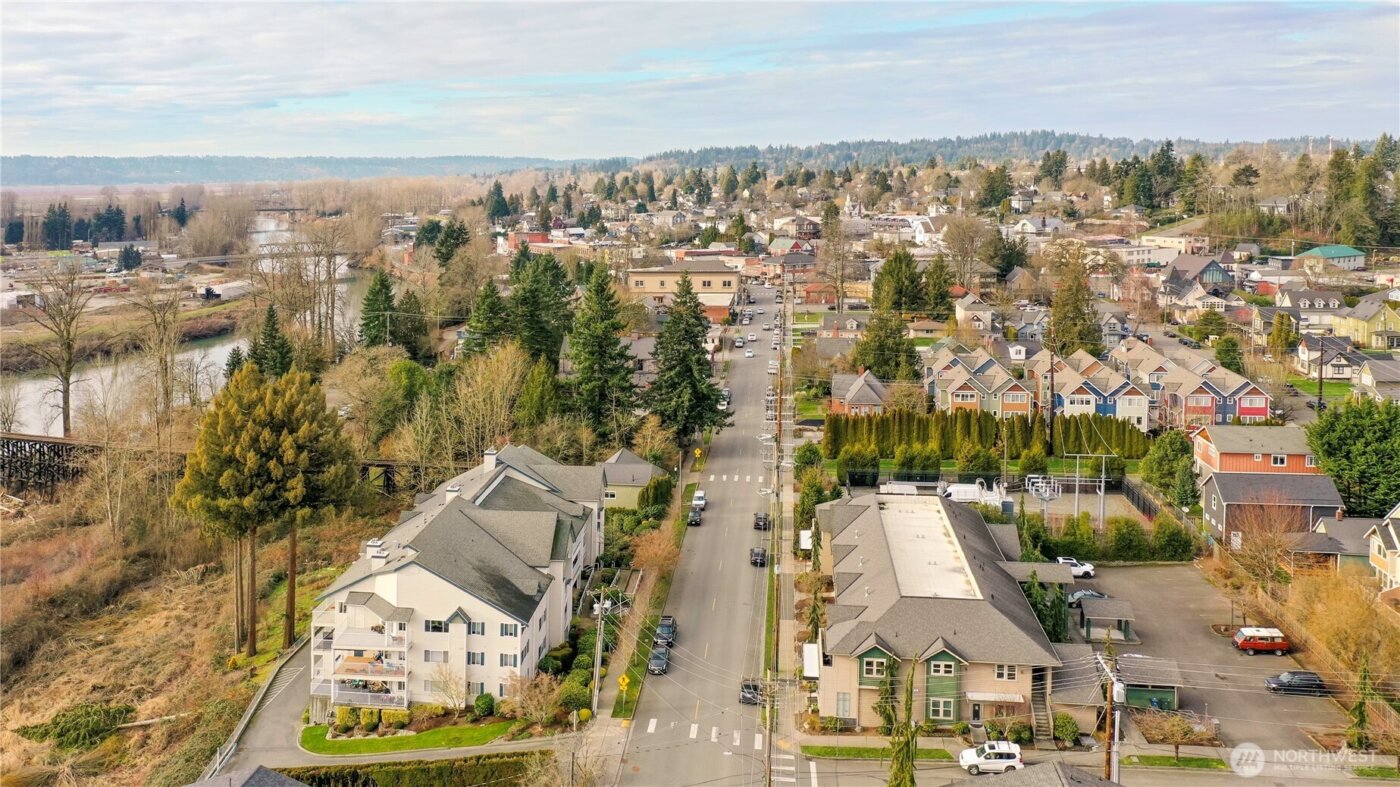 509 1st Street #104, Snohomish, WA 98290-3076