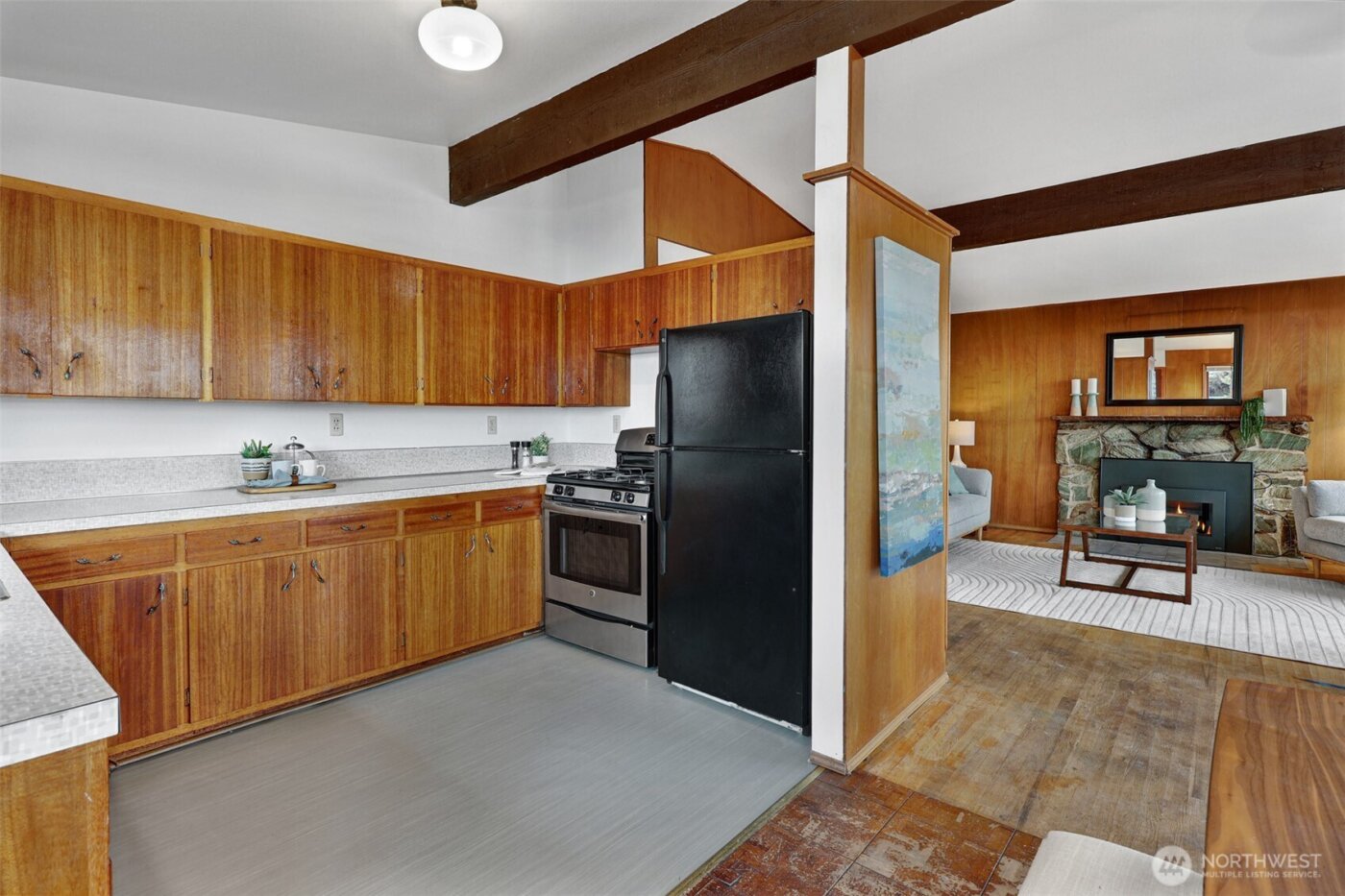 6317 Beach Drive SW, Seattle, WA 98136