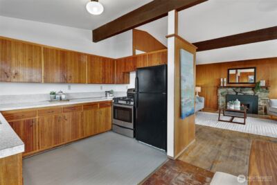 6317 Beach Drive SW, Seattle, WA 98136 - Photo 16