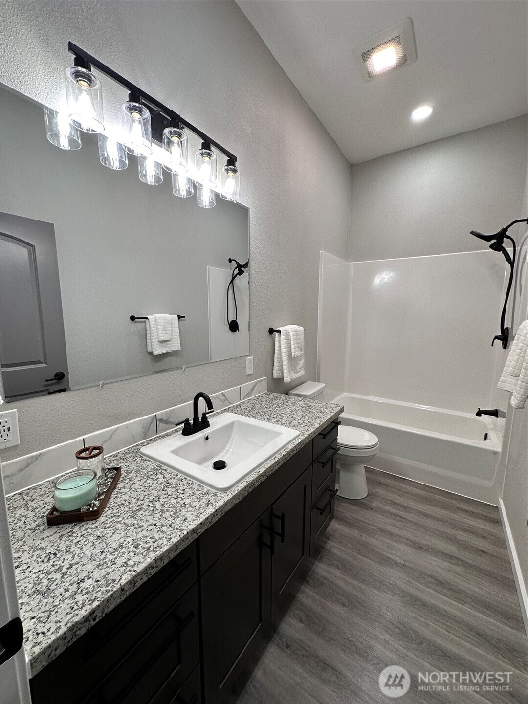 430 E Curtis , Aberdeen, WA 98520