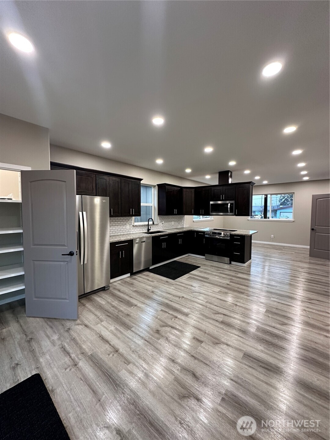 426 E Curtis , Aberdeen, WA 98520