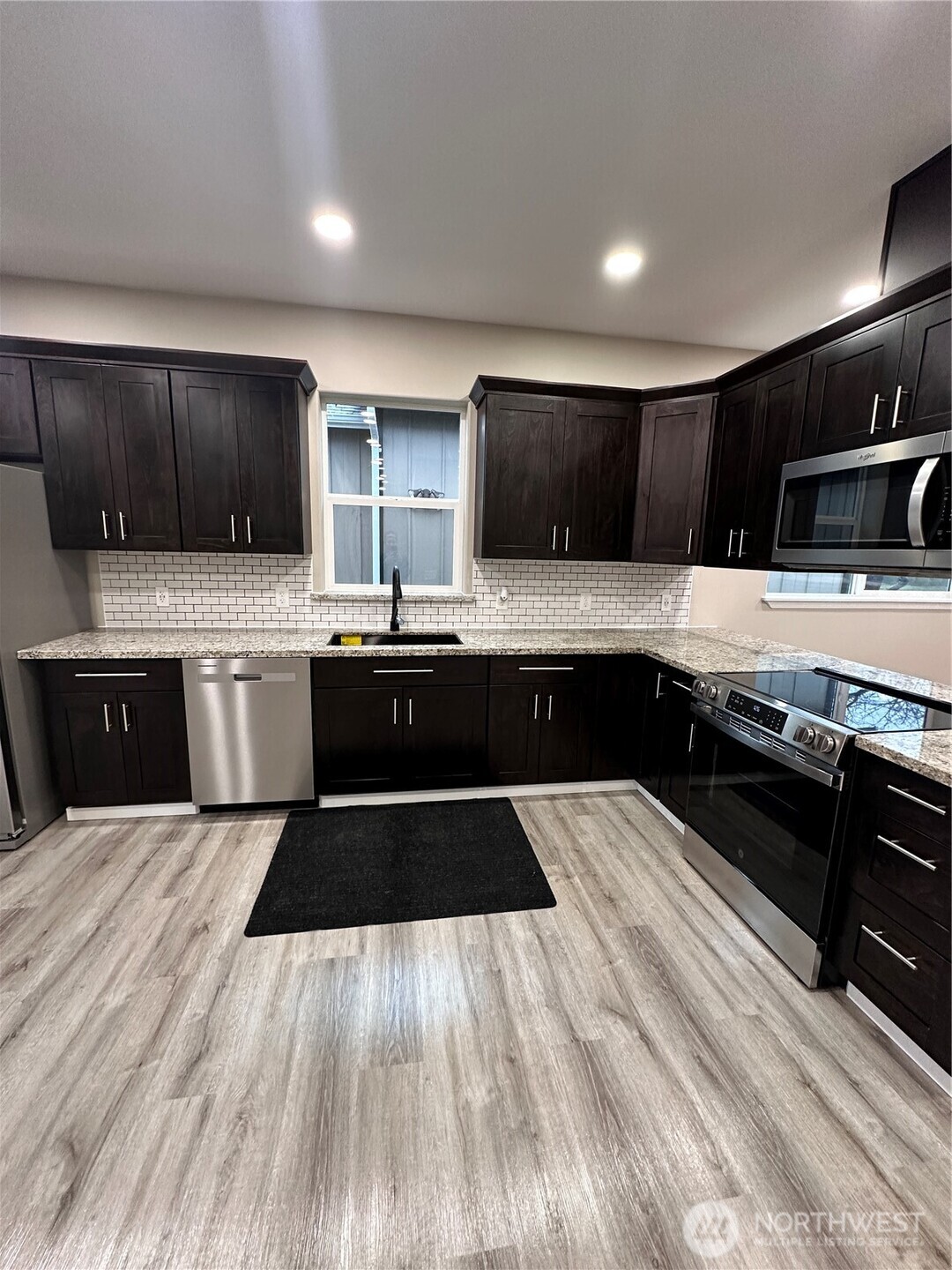 426 E Curtis , Aberdeen, WA 98520