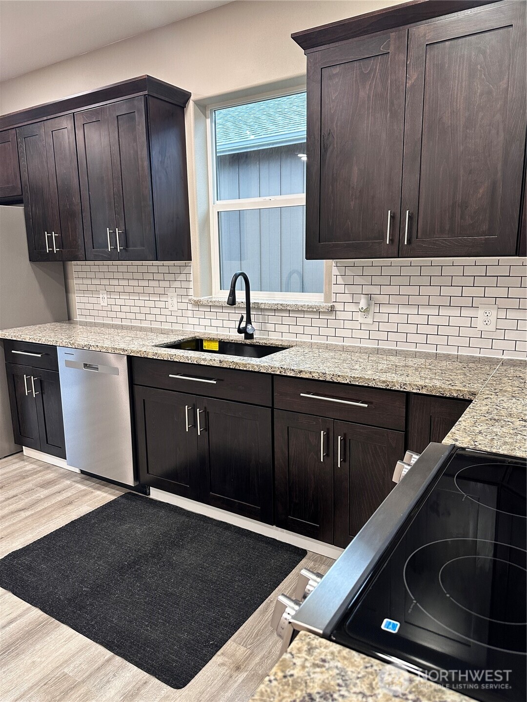 426 E Curtis , Aberdeen, WA 98520