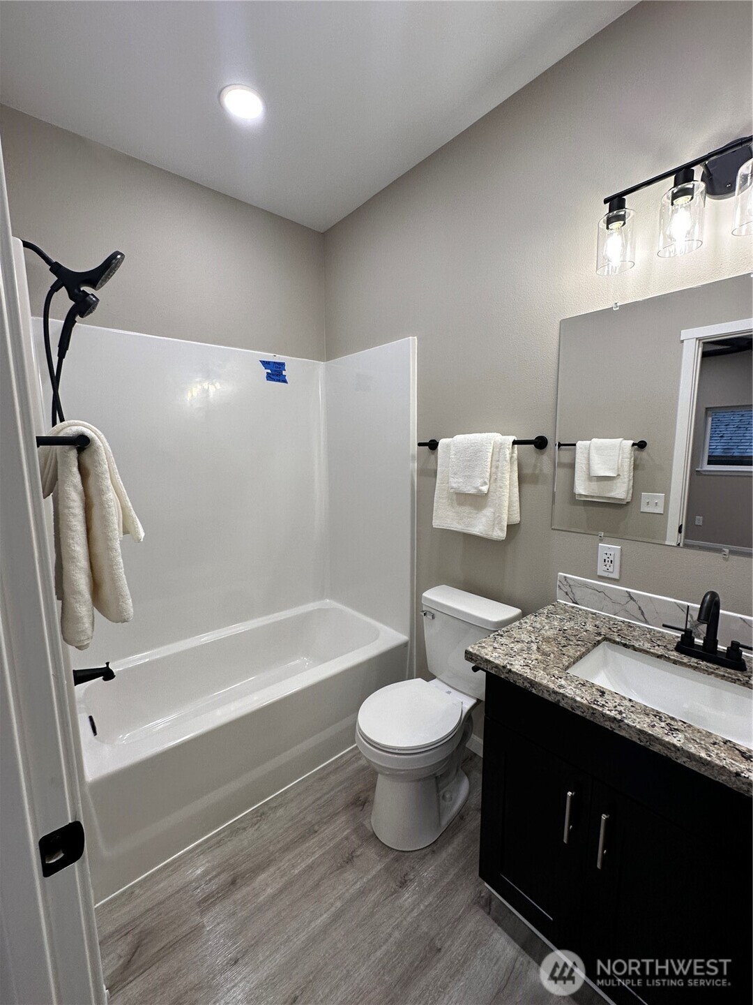 426 E Curtis , Aberdeen, WA 98520