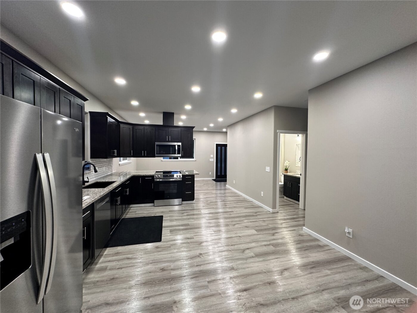 426 E Curtis , Aberdeen, WA 98520