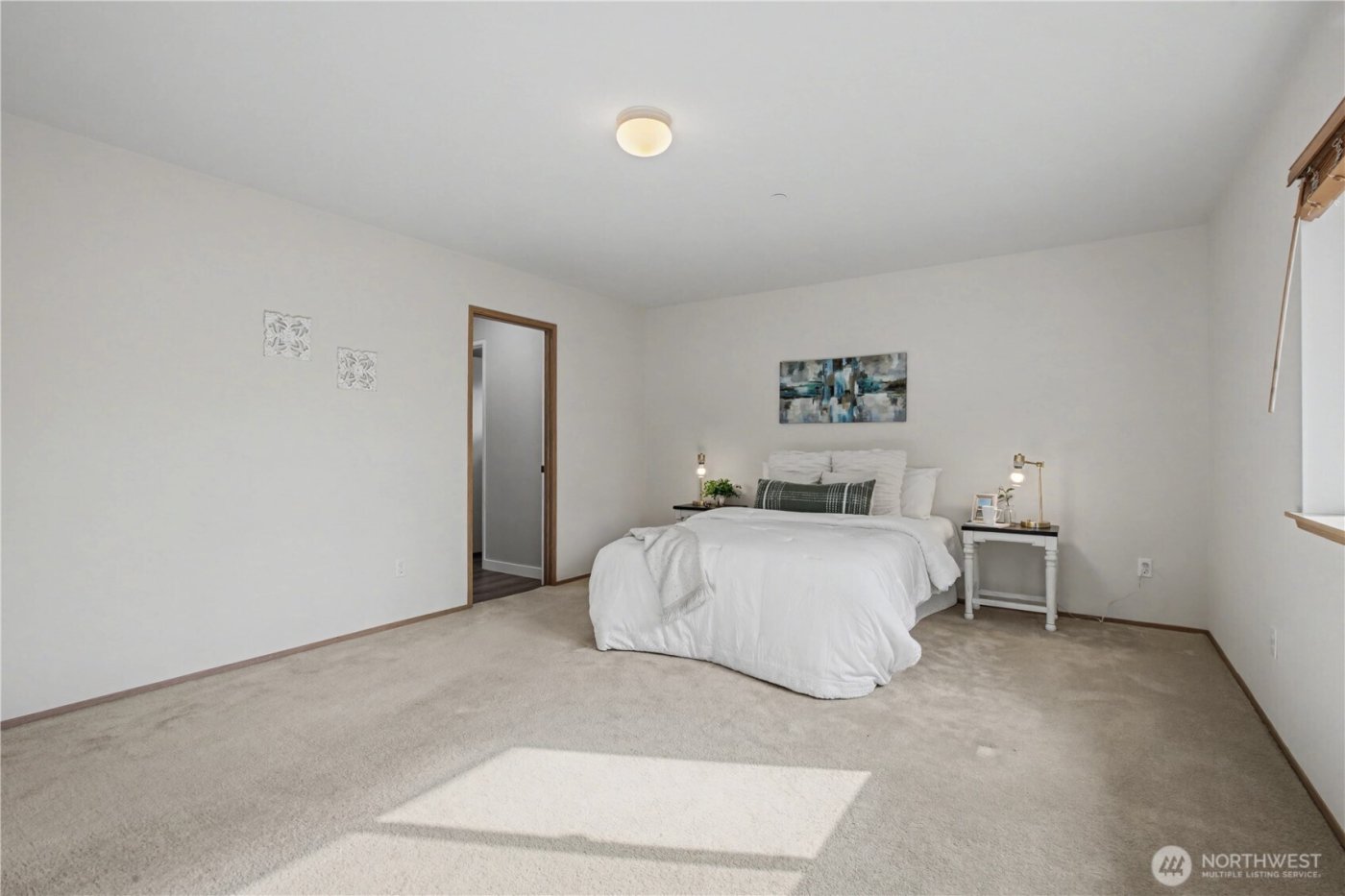 2261 Wallace Loop , Dupont, WA 98327