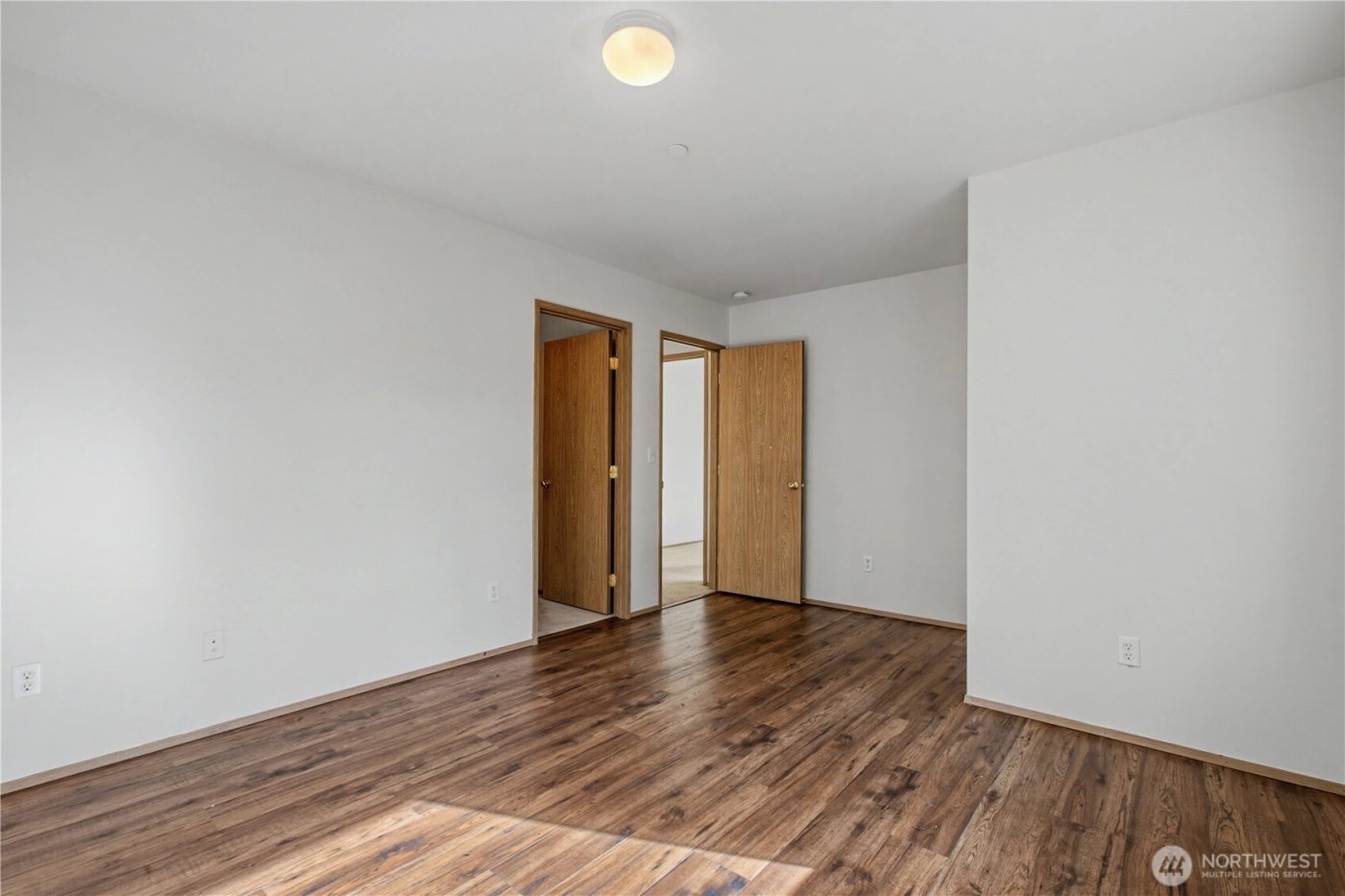 2261 Wallace Loop , Dupont, WA 98327