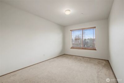 2261 Wallace Loop , Dupont, WA 98327 - Photo 36