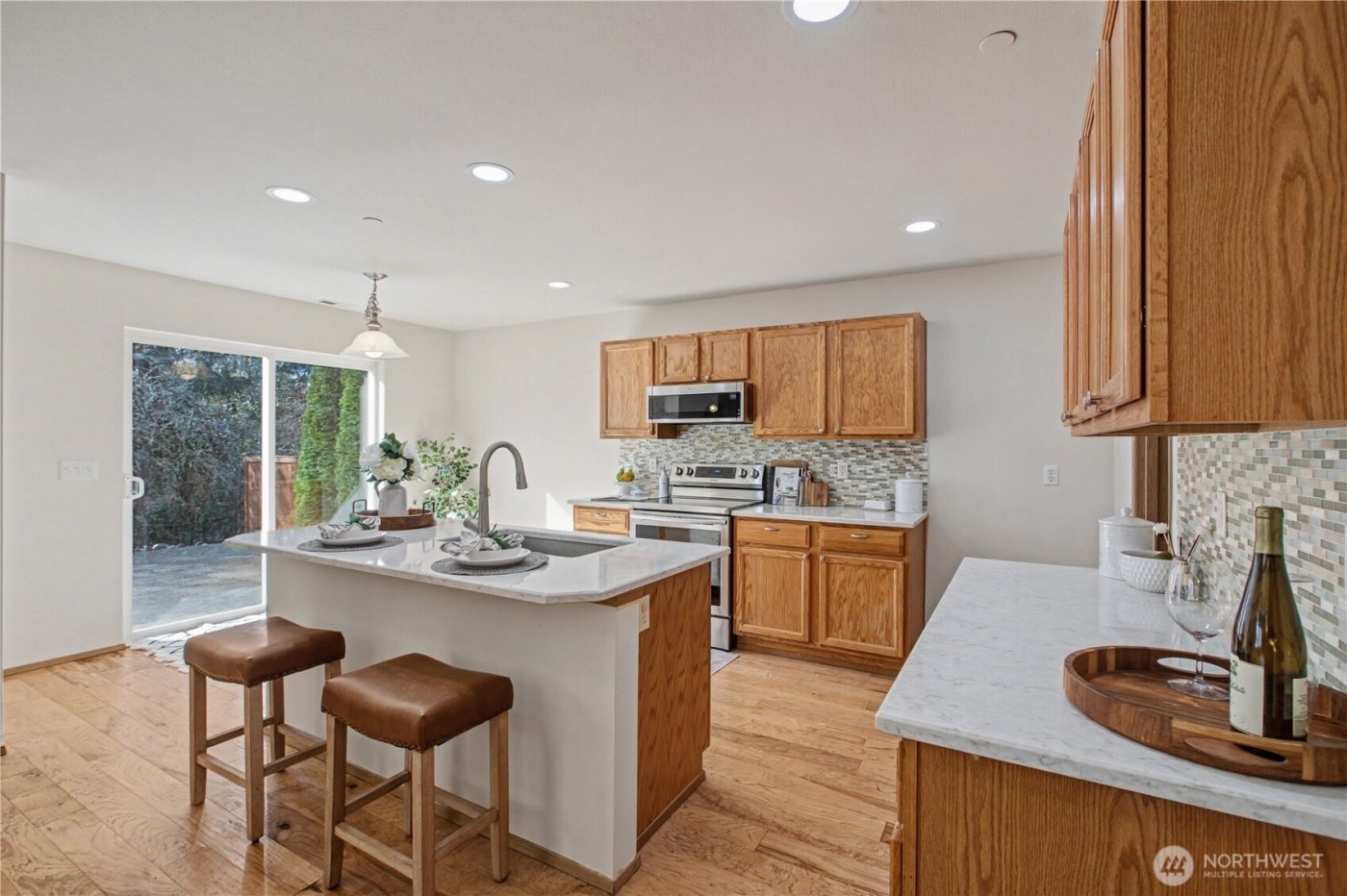 2261 Wallace Loop , Dupont, WA 98327