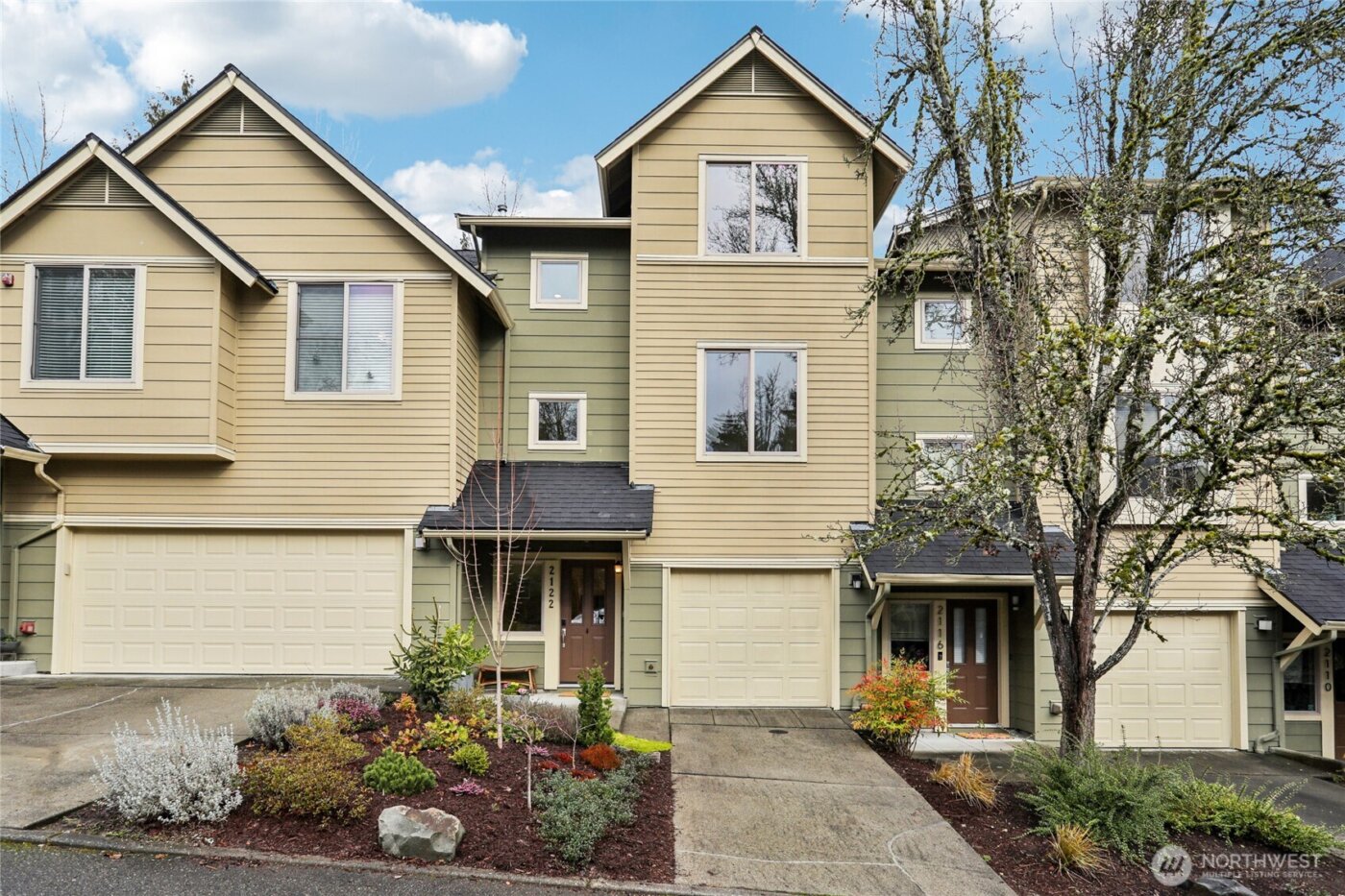 2122 NW Boulder Way Drive , Issaquah, WA 98027