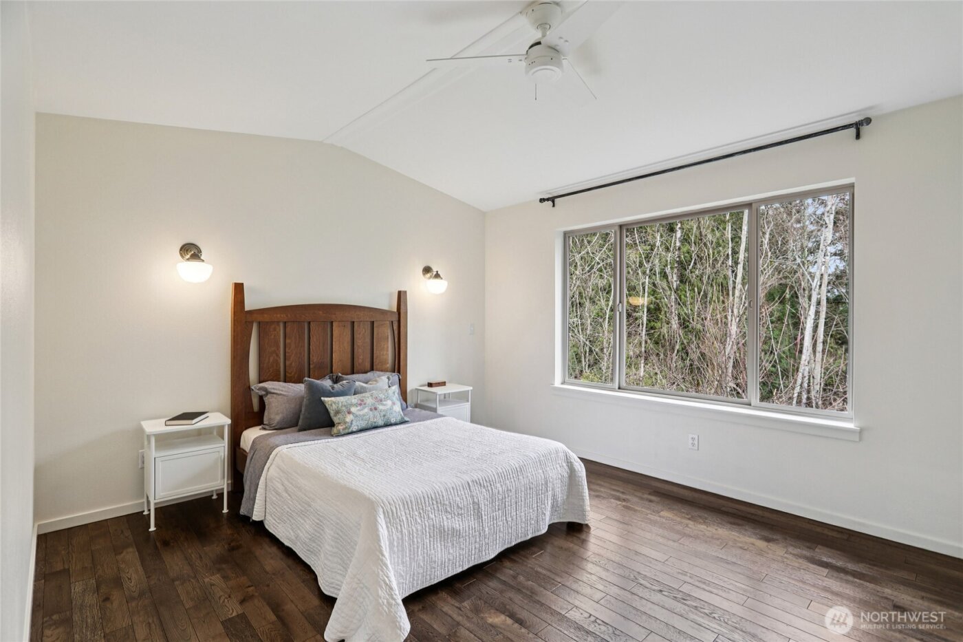 2122 NW Boulder Way Drive , Issaquah, WA 98027