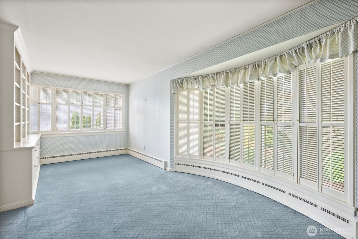 1 Forest Glen Lane SW, Lakewood, WA 98498-5306