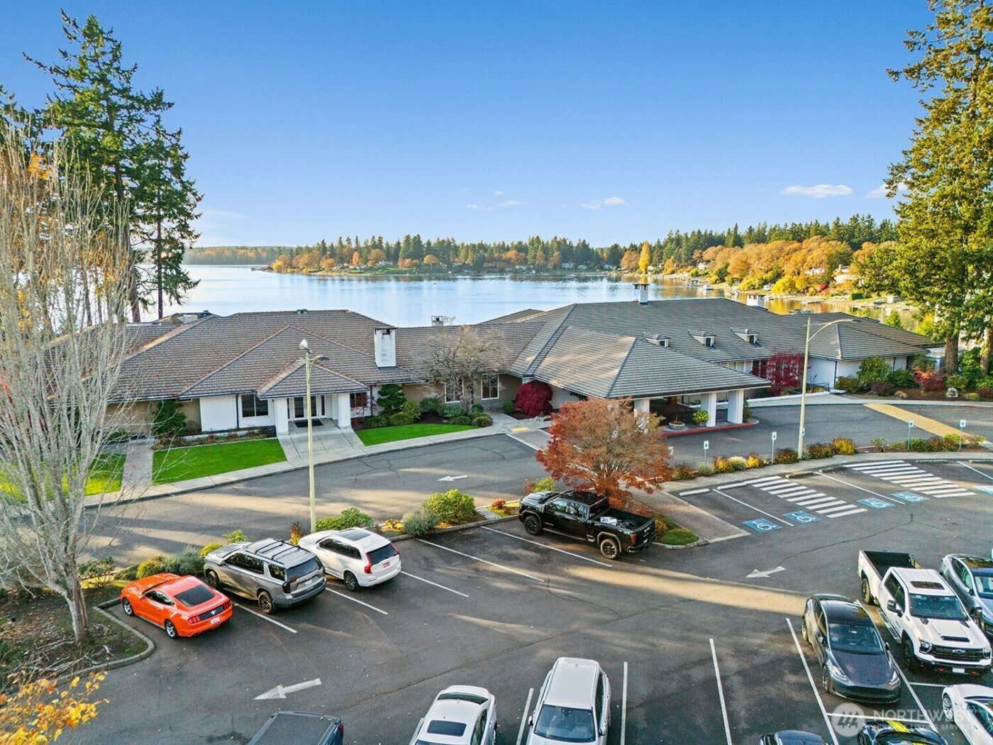 1 Forest Glen Lane SW, Lakewood, WA 98498-5306