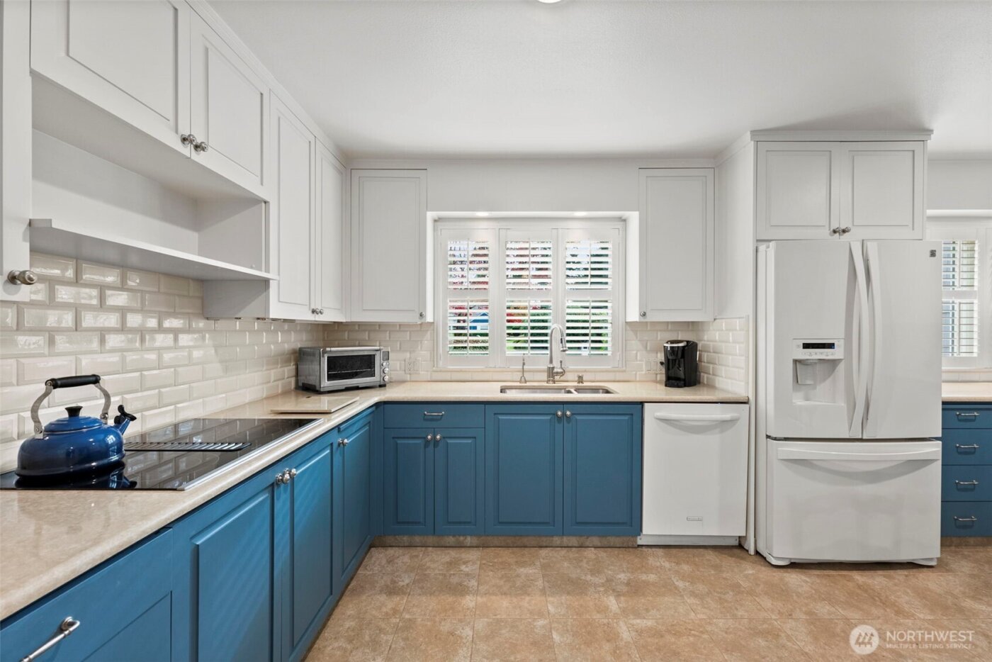 1 Forest Glen Lane SW, Lakewood, WA 98498-5306