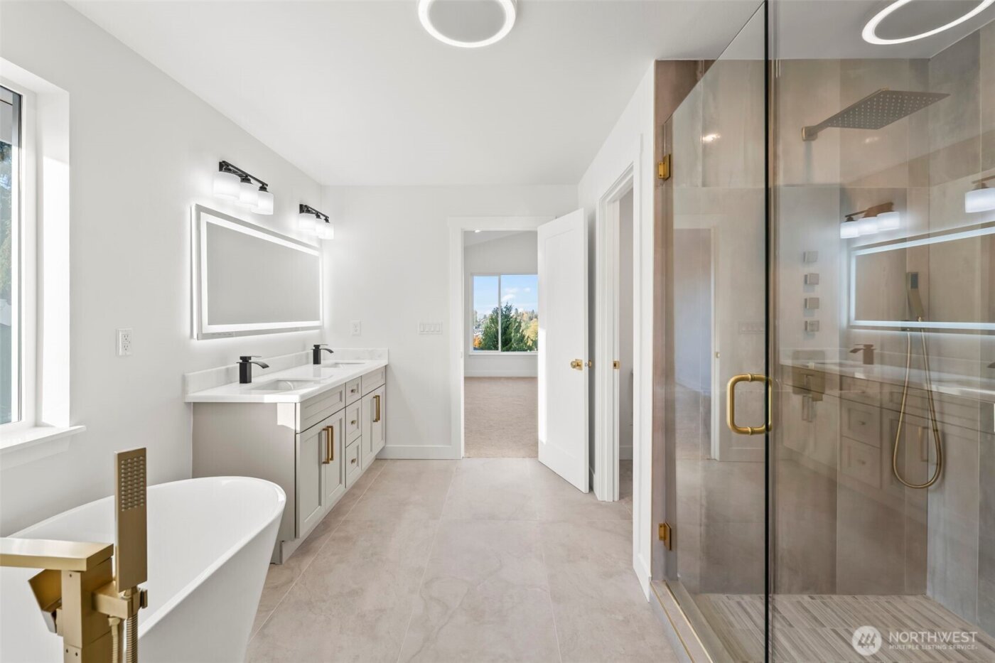 3102 44th Avenue NE, Tacoma, WA 98422