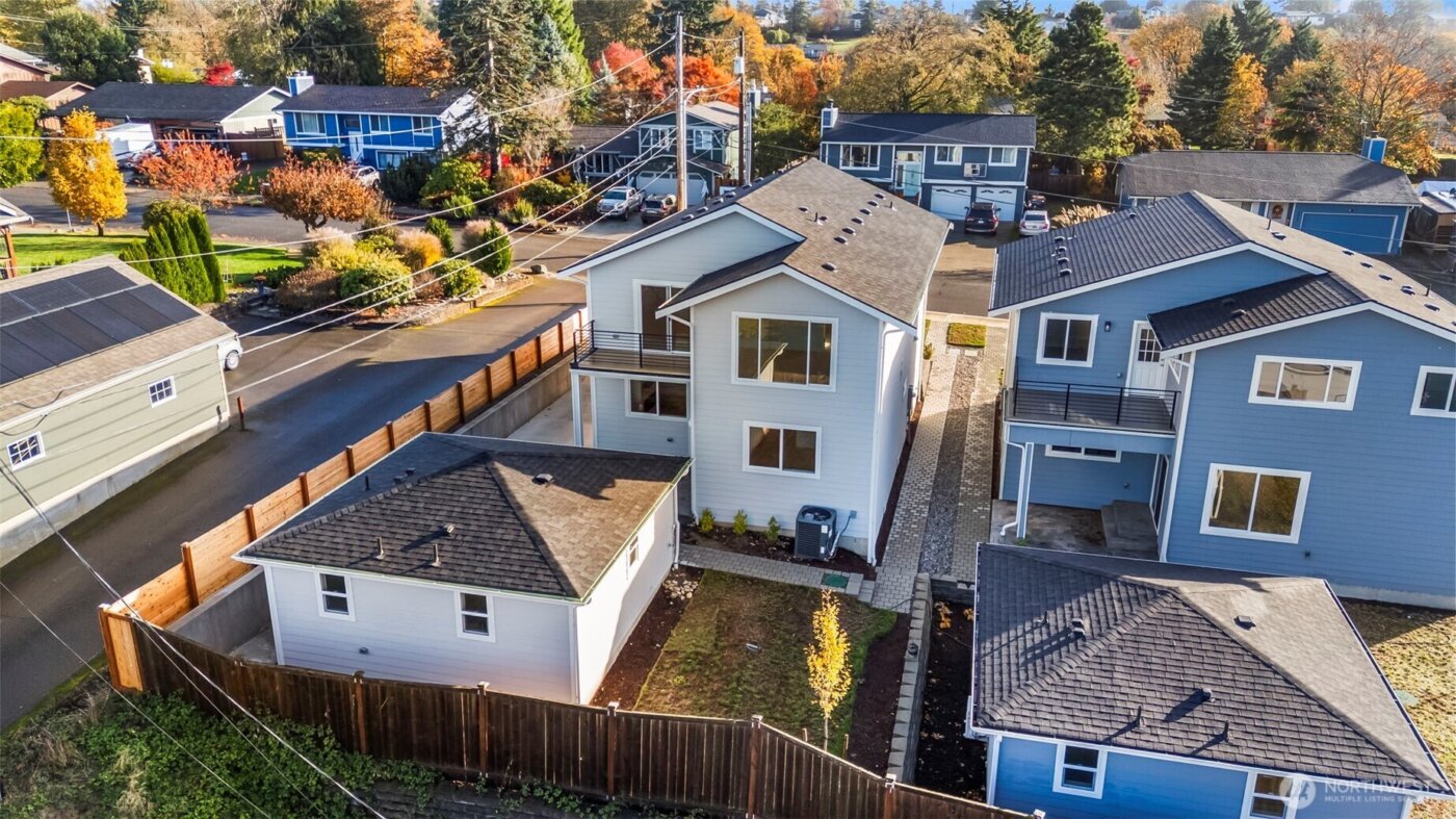 3102 44th Avenue NE, Tacoma, WA 98422