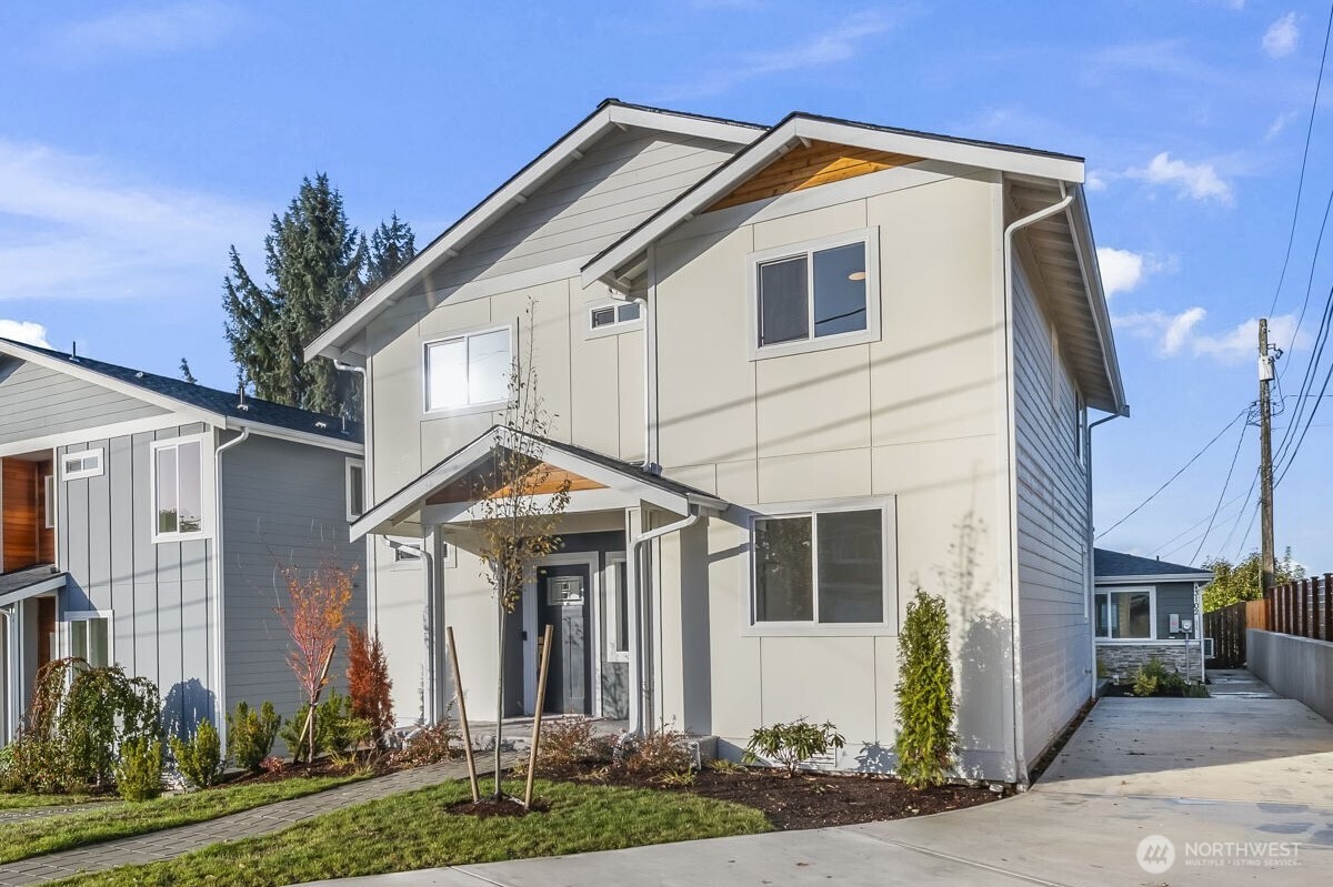 3102 44th Avenue NE, Tacoma, WA 98422