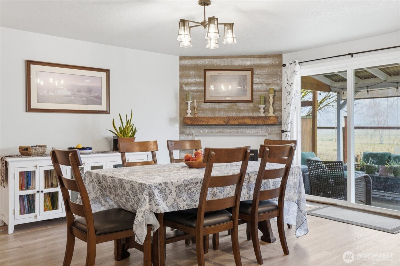 242 Adams Drive , Kelso, WA 98626