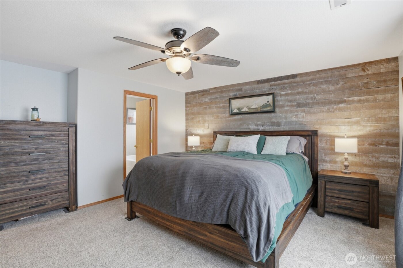 242 Adams Drive , Kelso, WA 98626