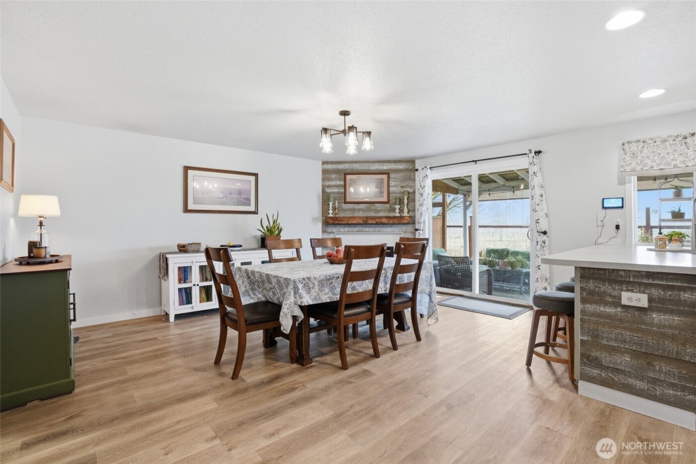 242 Adams Drive , Kelso, WA 98626