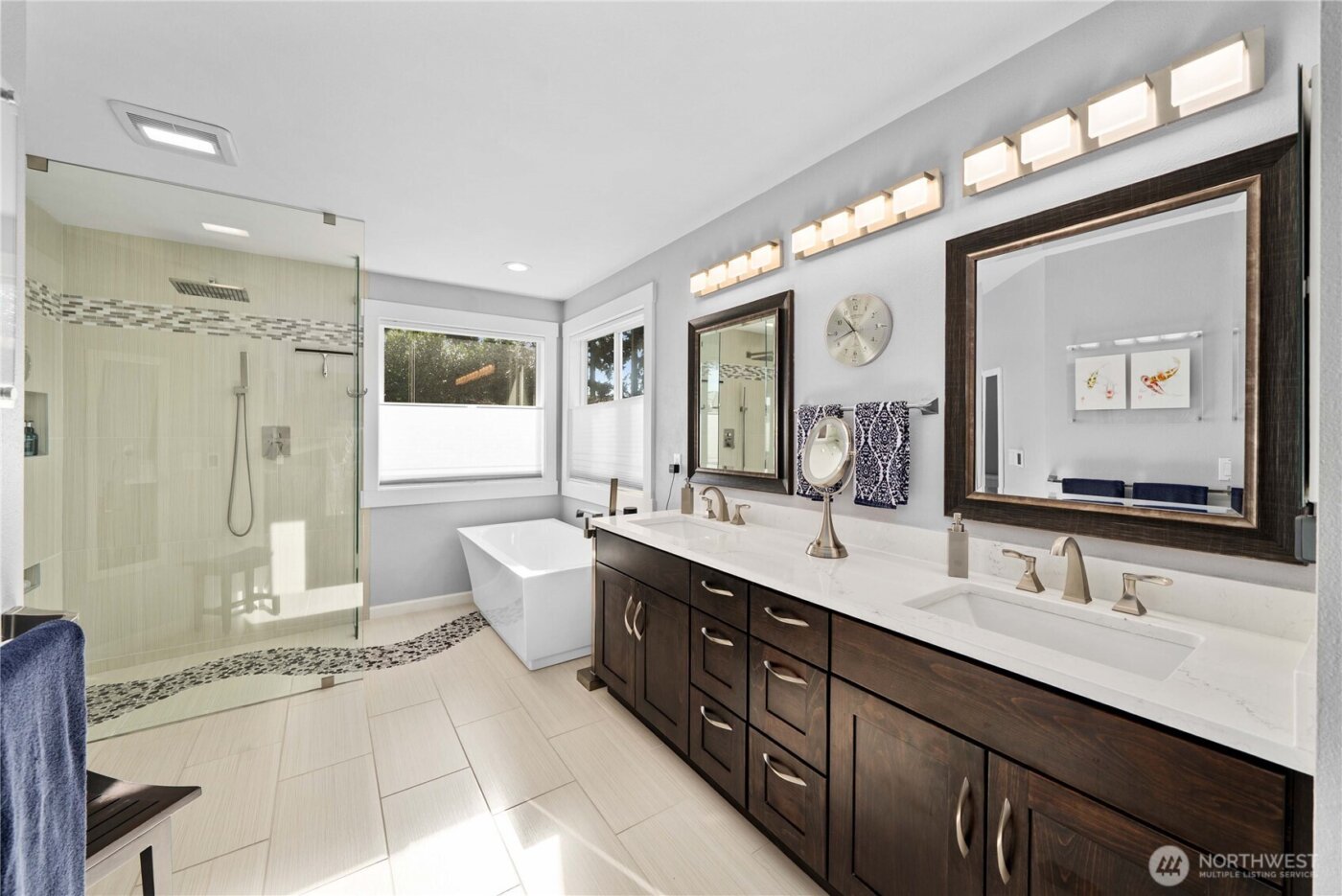 8910 180th Street Ct E, Puyallup, WA 98375-6235