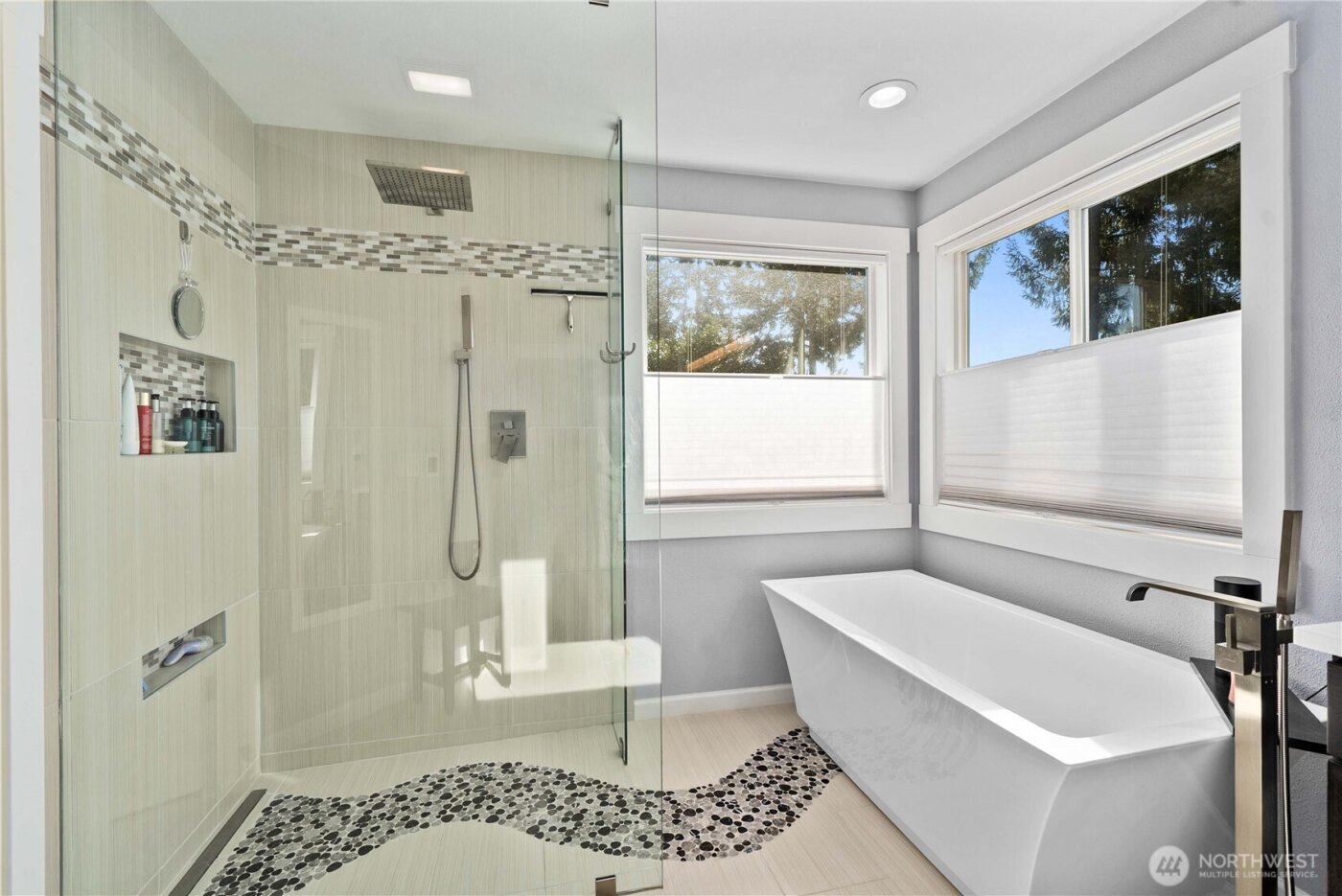 8910 180th Street Ct E, Puyallup, WA 98375-6235