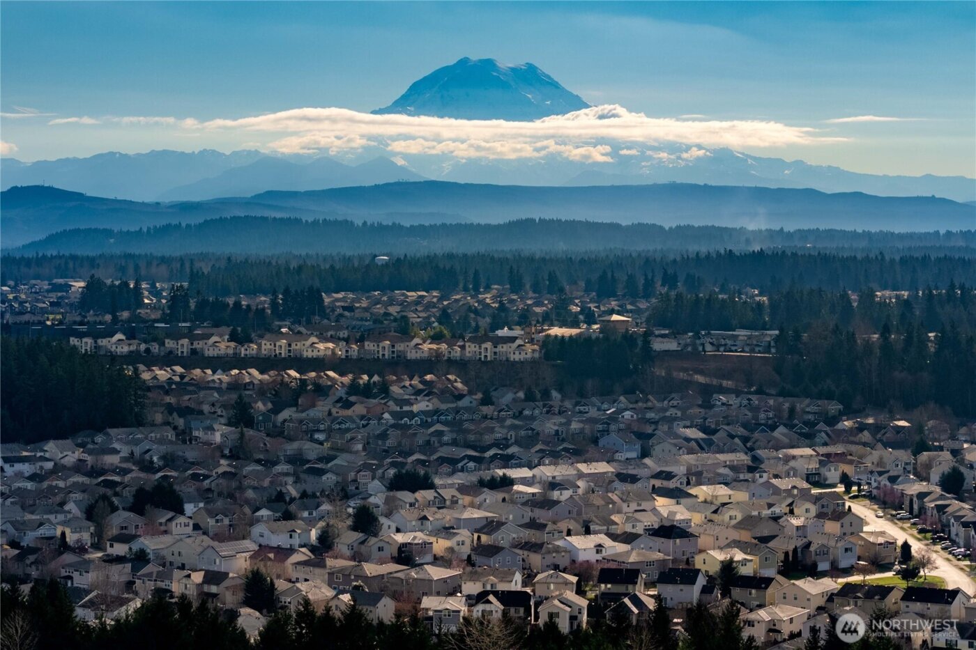 8910 180th Street Ct E, Puyallup, WA 98375-6235