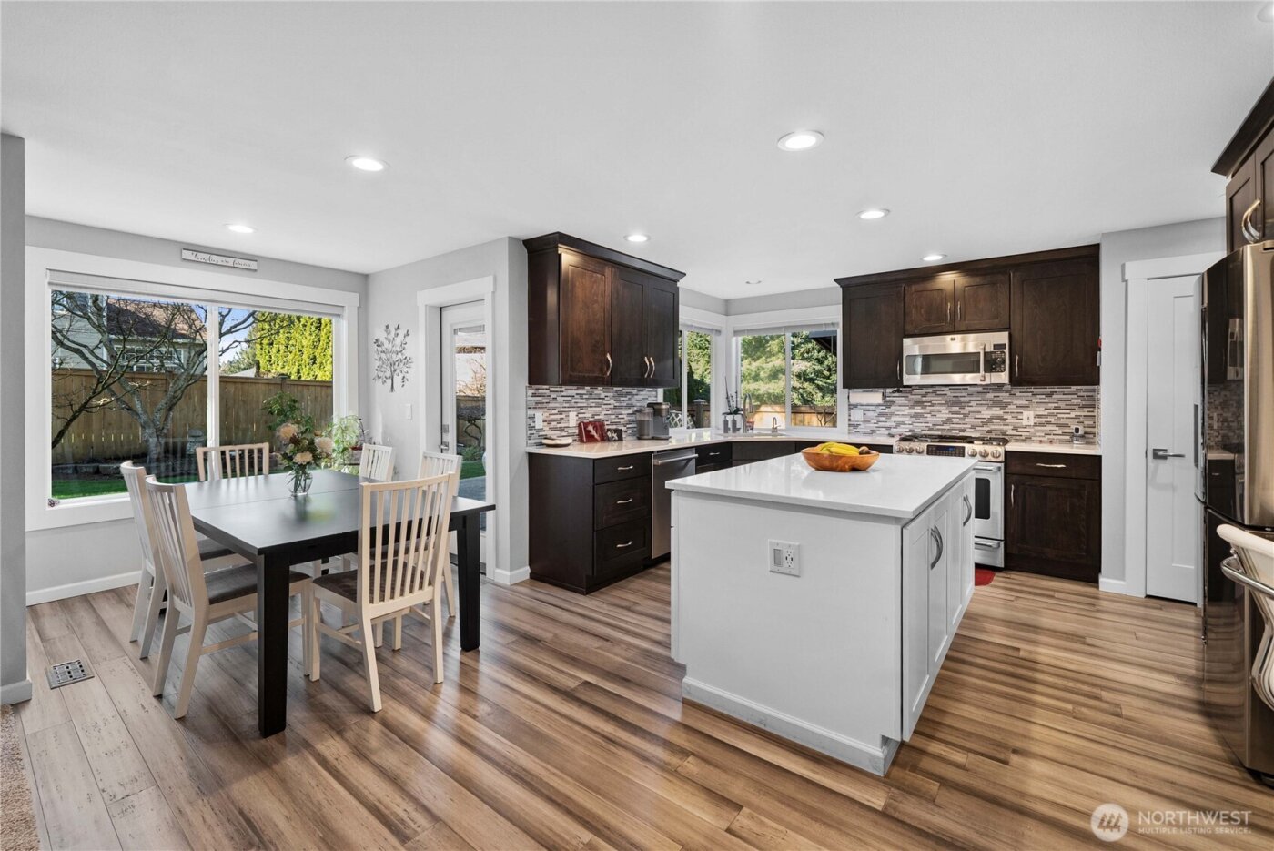 8910 180th Street Ct E, Puyallup, WA 98375-6235