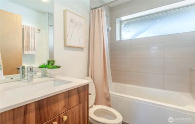 3245 21st Avenue W, Seattle, WA 98199 - Photo 11