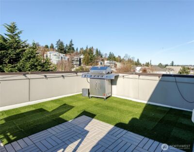3245 21st Avenue W, Seattle, WA 98199 - Photo 21