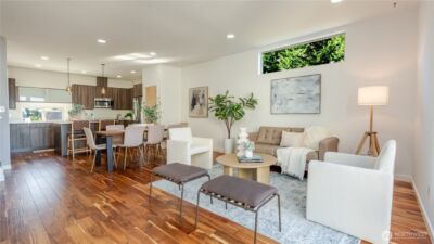 3245 21st Avenue W, Seattle, WA 98199 - Photo 3