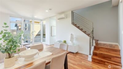 3245 21st Avenue W, Seattle, WA 98199 - Photo 9