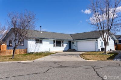 605 Pinyon Place , Omak, WA 98841