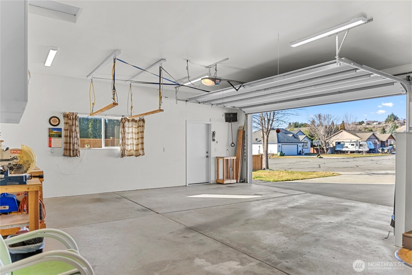605 Pinyon Place , Omak, WA 98841