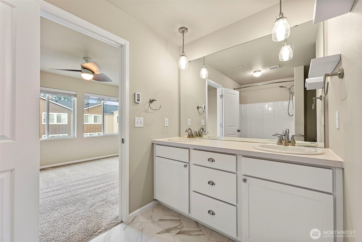 17525 110th Avenue E #F, Puyallup, WA 98374