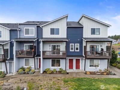 17525 110th Avenue E #F, Puyallup, WA 98374 - Photo 2