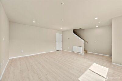 17525 110th Avenue E #F, Puyallup, WA 98374 - Photo 6