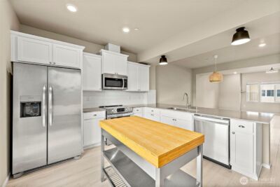 17525 110th Avenue E #F, Puyallup, WA 98374 - Photo 7