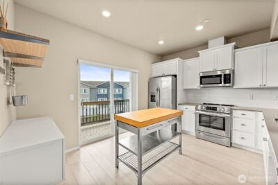 17525 110th Avenue E #F, Puyallup, WA 98374 - Photo 8