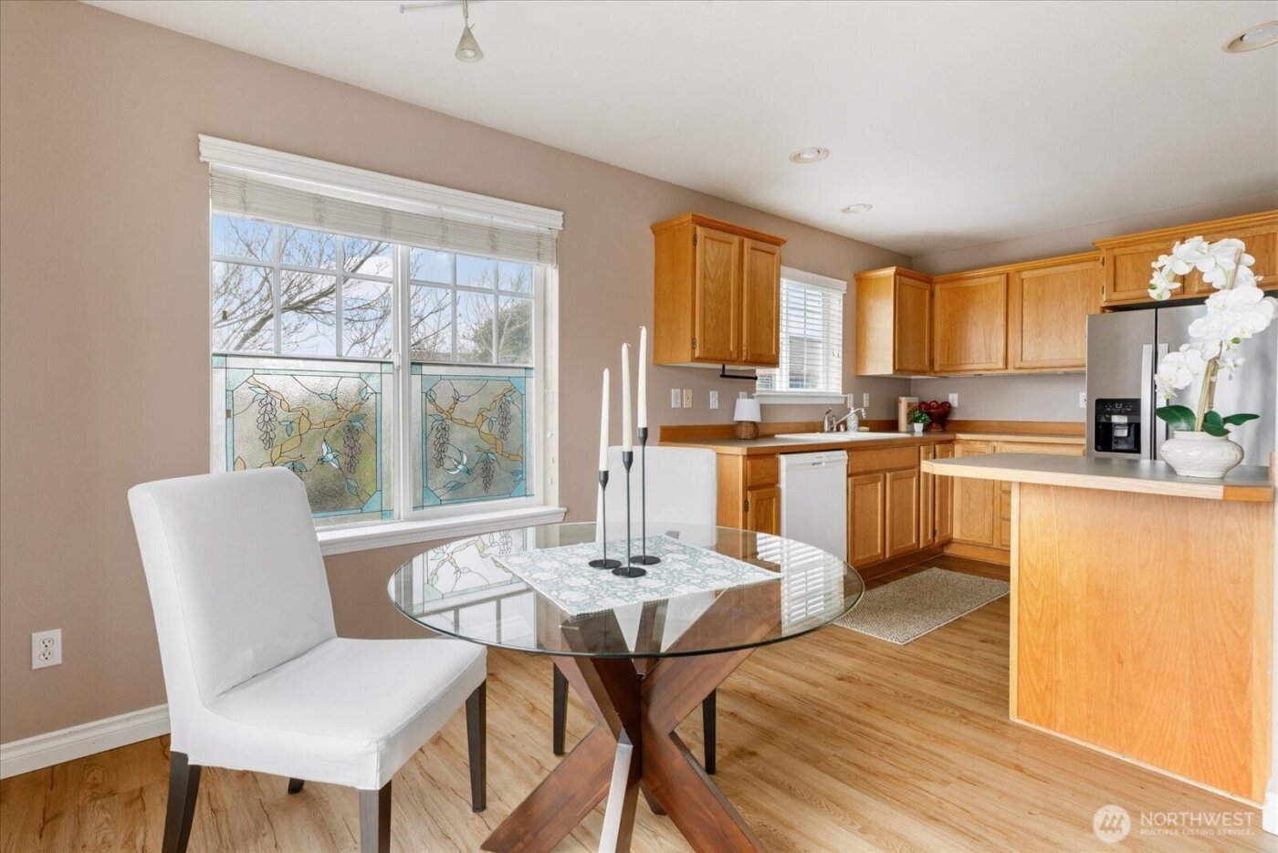 1859 SW Sunnyside Avenue , Oak Harbor, WA 98277