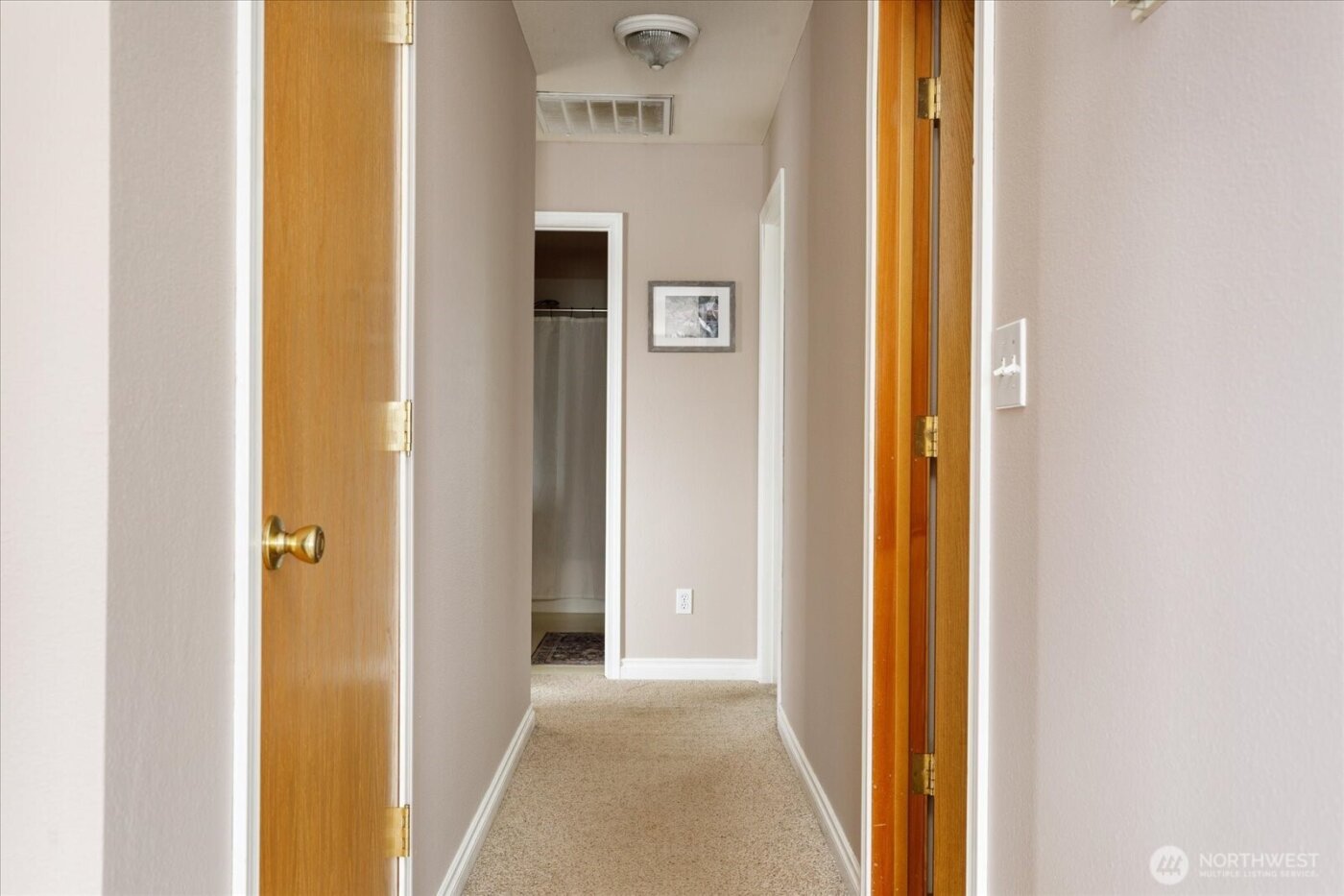 1859 SW Sunnyside Avenue , Oak Harbor, WA 98277