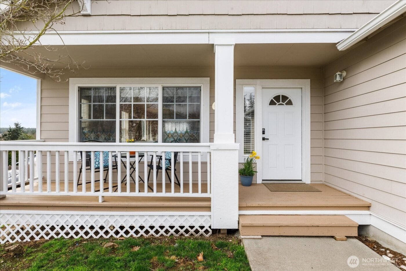 1859 SW Sunnyside Avenue , Oak Harbor, WA 98277