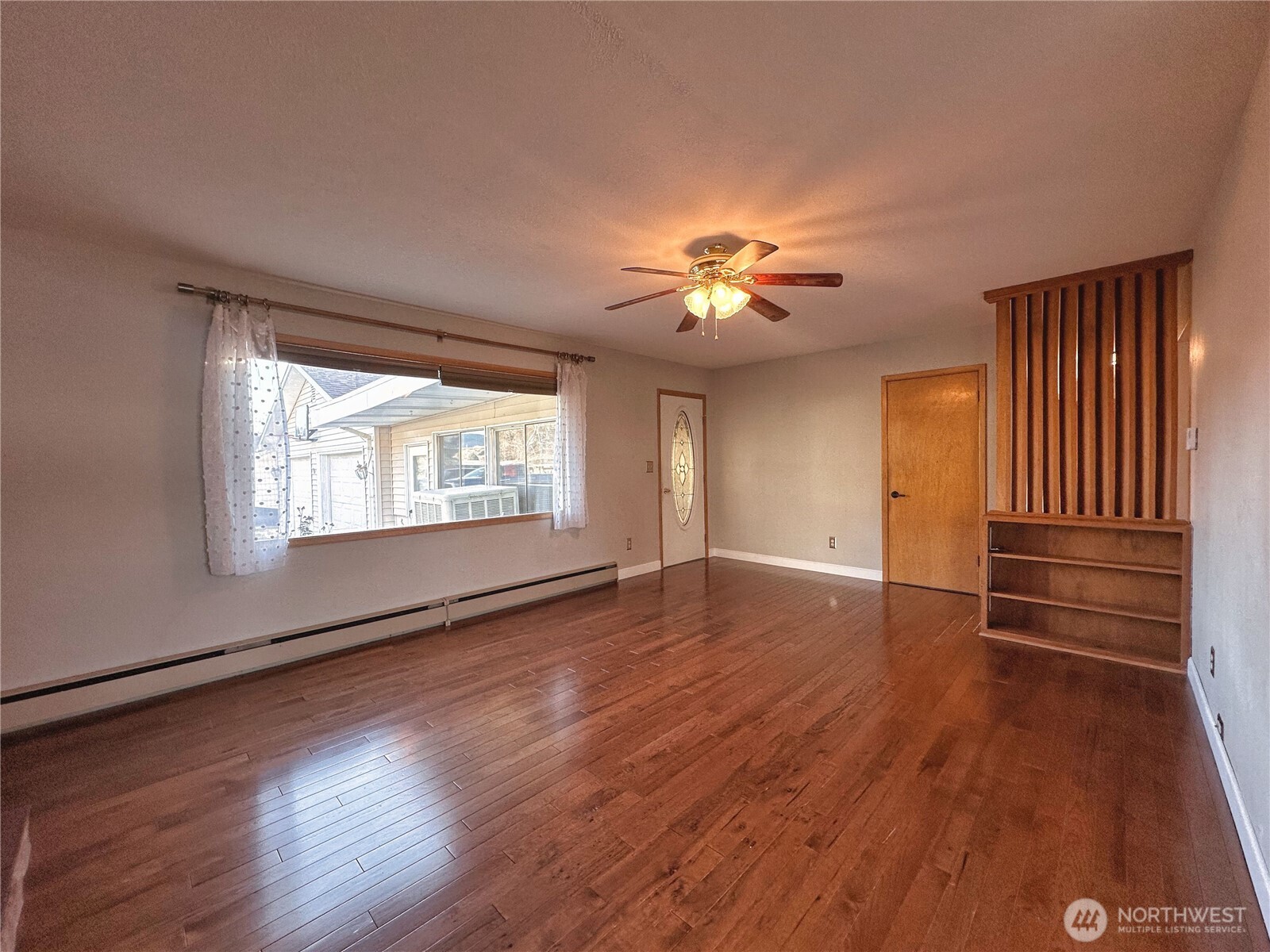804 Central Drive , Coulee Dam, WA 99116