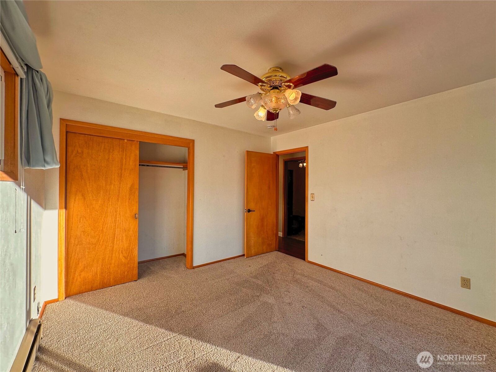 804 Central Drive , Coulee Dam, WA 99116