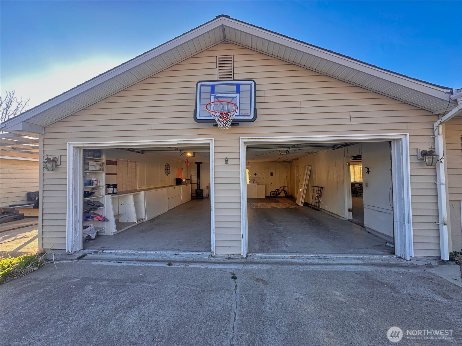 804 Central Drive , Coulee Dam, WA 99116