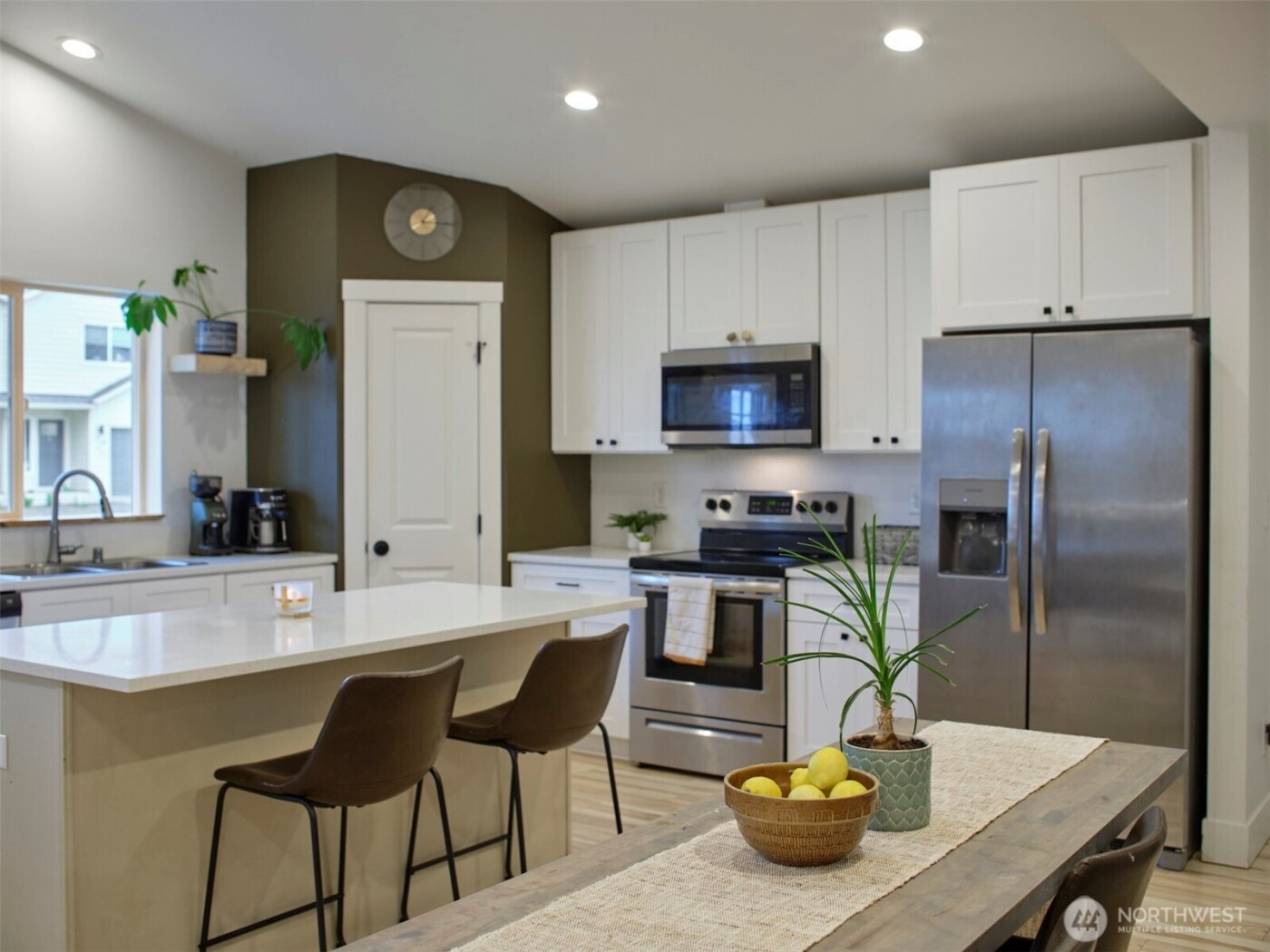 1015 Peach Road , Winlock, WA 98596