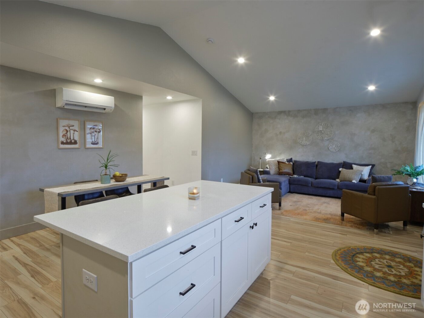 1015 Peach Road , Winlock, WA 98596