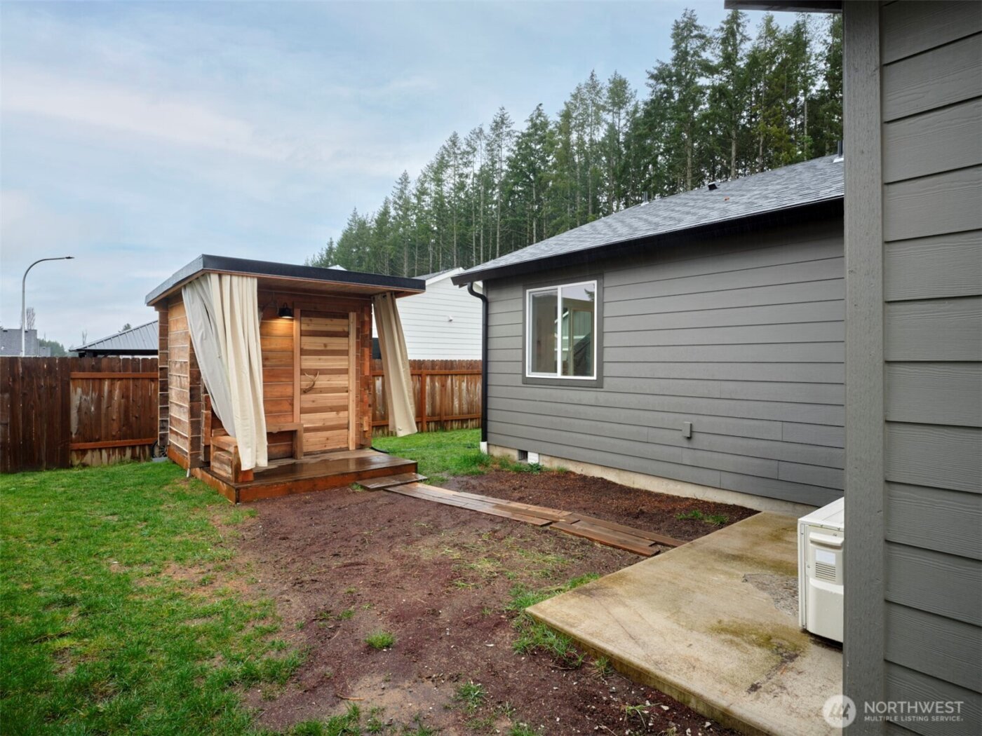 1015 Peach Road , Winlock, WA 98596