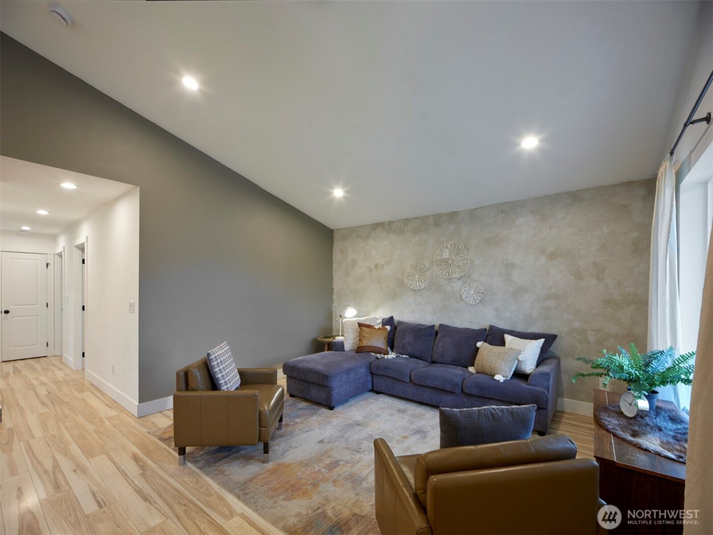 1015 Peach Road , Winlock, WA 98596