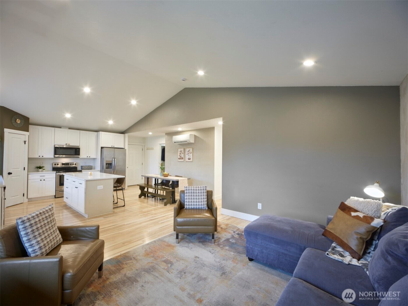 1015 Peach Road , Winlock, WA 98596